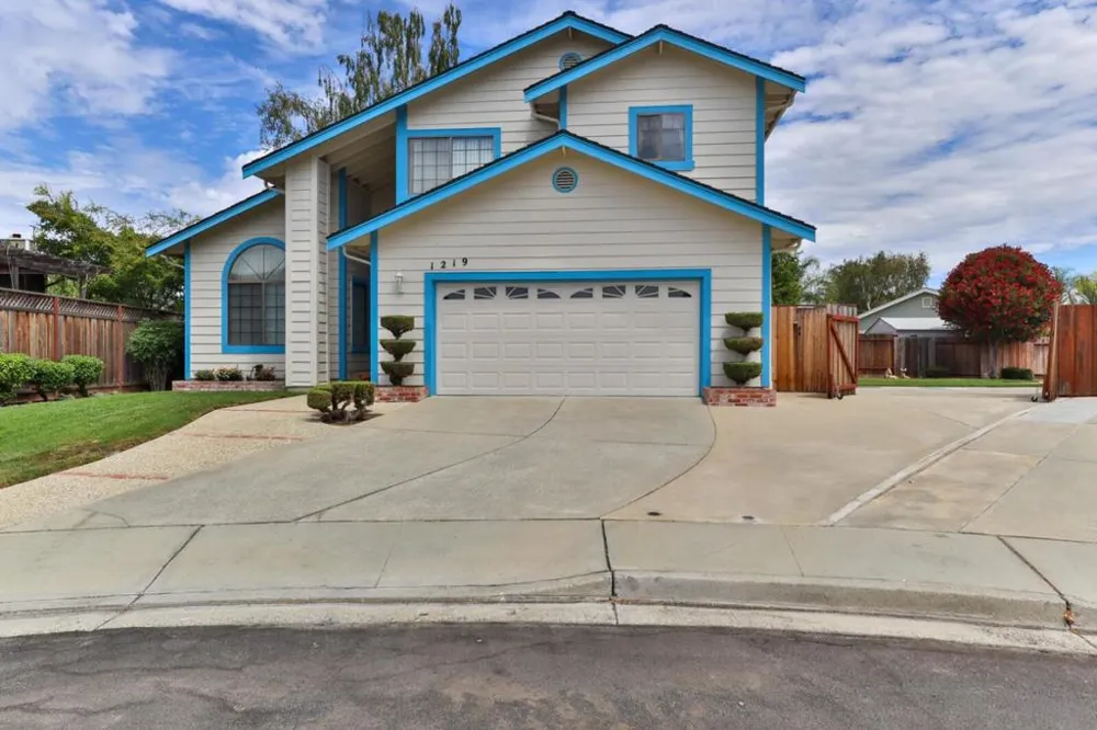 1219 Willow Court Gilroy, CA 95020