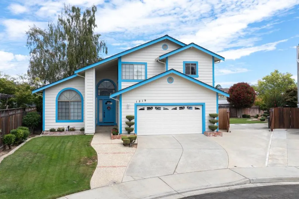 1219 Willow Court Gilroy, CA 95020