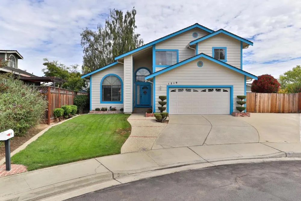 1219 Willow Court Gilroy, CA 95020