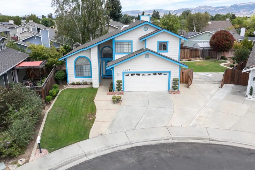 1219 Willow Court Gilroy, CA 95020