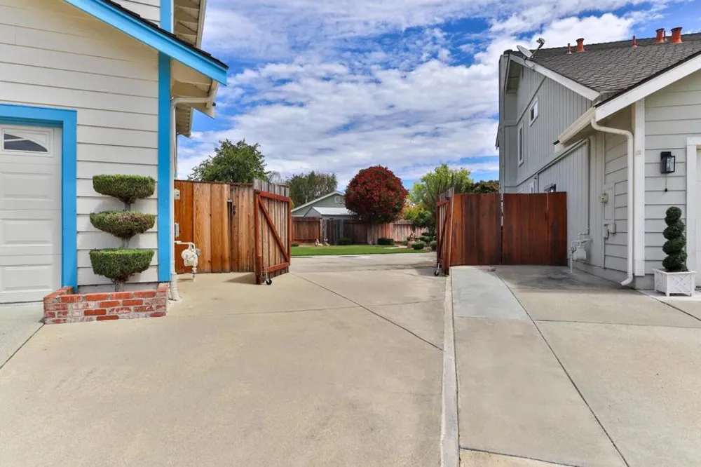 1219 Willow Court Gilroy, CA 95020