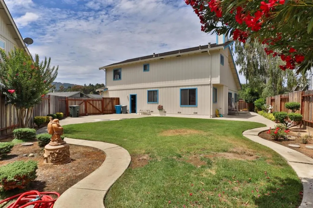 1219 Willow Court Gilroy, CA 95020