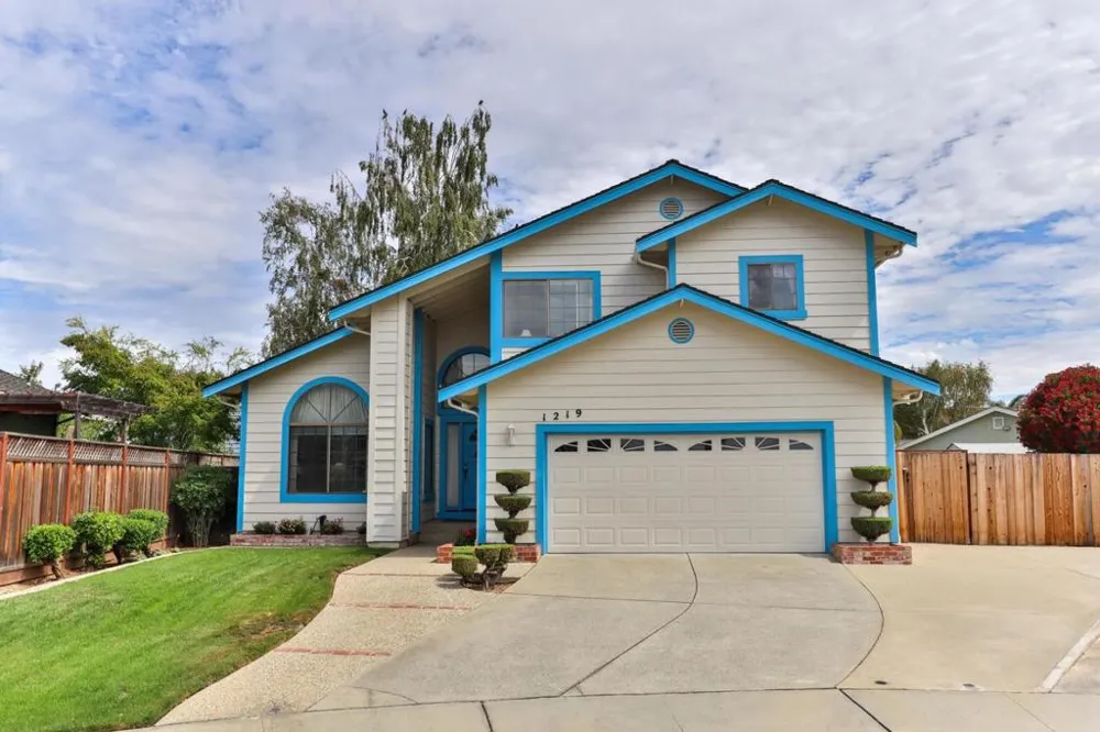 1219 Willow Court Gilroy, CA 95020