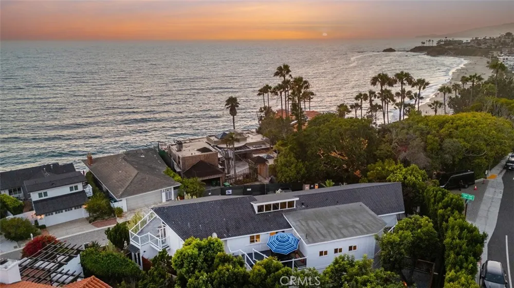 2 Camel Point Laguna Beach, CA 92651