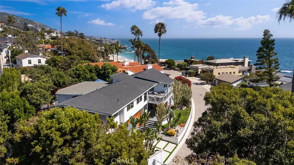 2 Camel Point Laguna Beach, CA 92651
