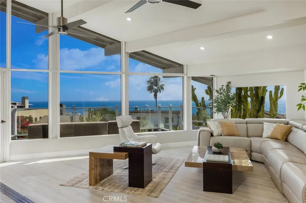 2 Camel Point Laguna Beach, CA 92651