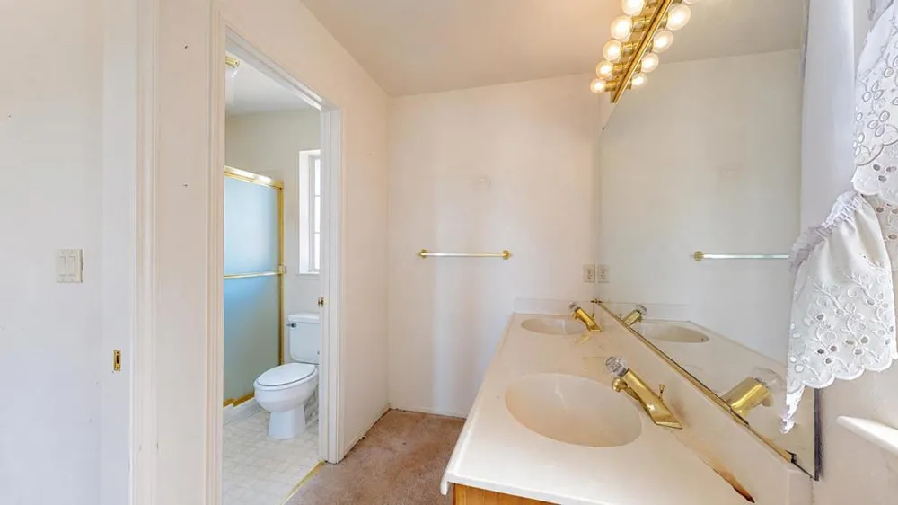 1961 Nikki Ann Way Turlock, CA 95380
