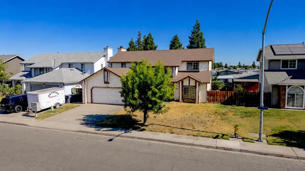 1961 Nikki Ann Way Turlock, CA 95380