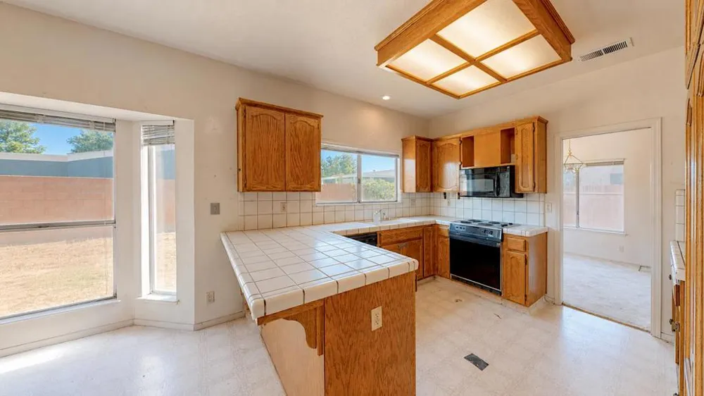 1961 Nikki Ann Way Turlock, CA 95380