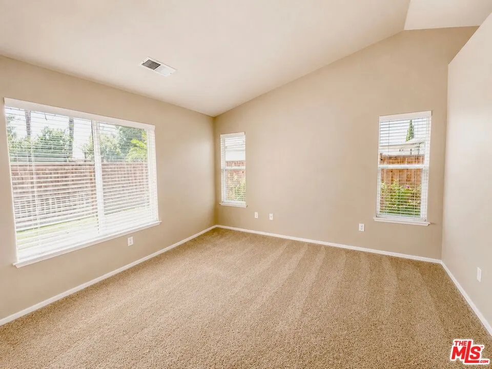 570 Pombo Square Drive Tracy, CA 95376
