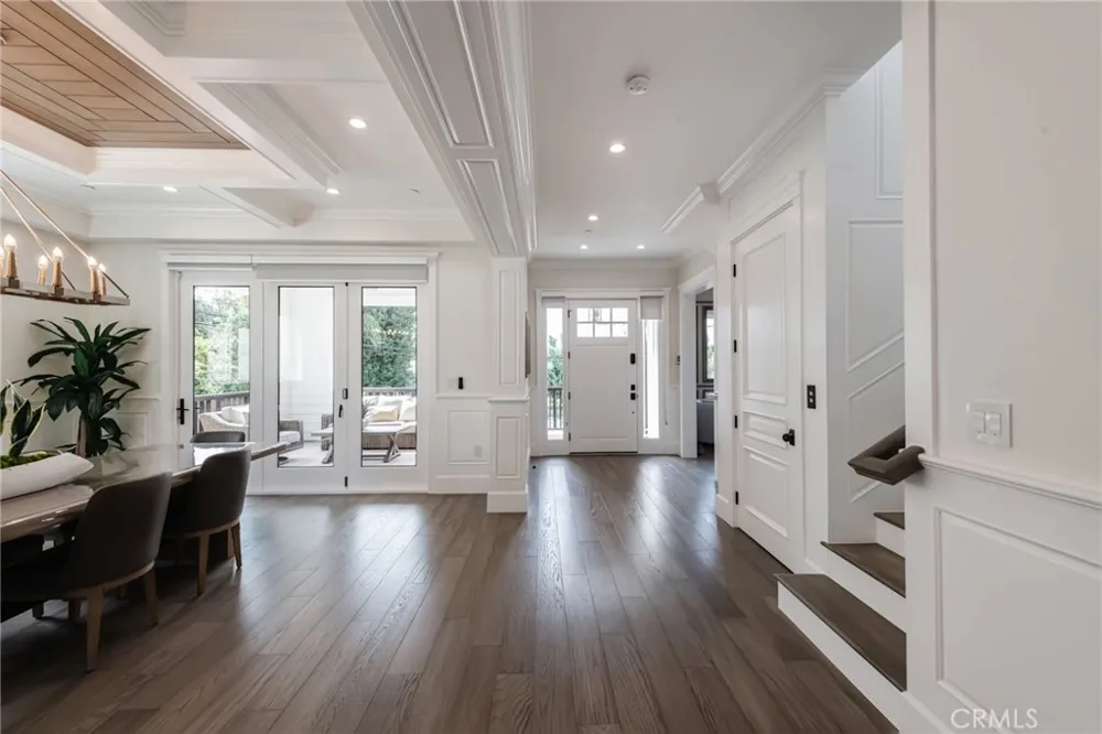 10555 Holman Los Angeles, CA 90024