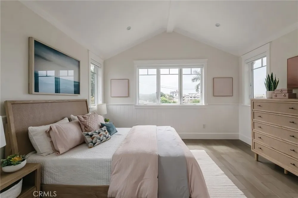 10555 Holman Los Angeles, CA 90024