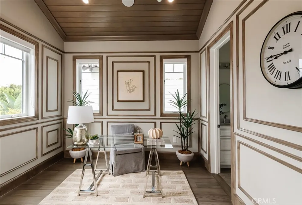 10555 Holman Los Angeles, CA 90024