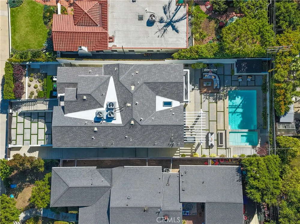 10555 Holman Los Angeles, CA 90024