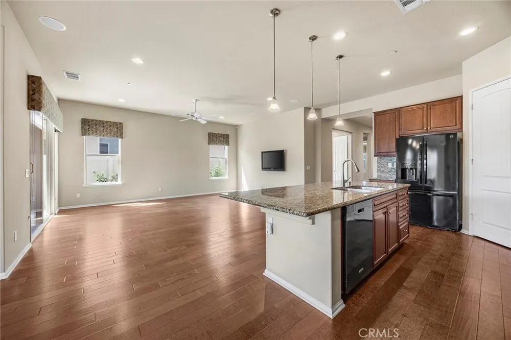 1410 Corte Alamonte Hemet, CA 92545