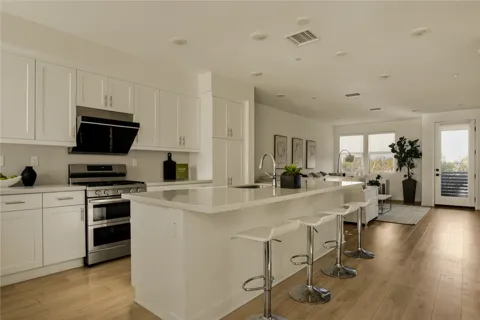 10942 Champions Lane