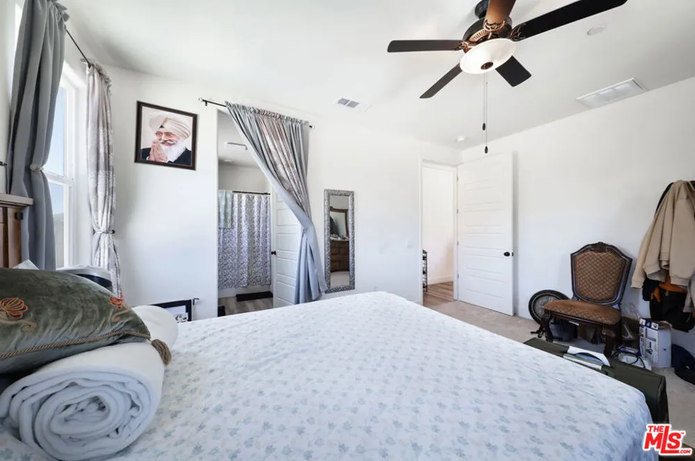 7700 Nigu River Street Bakersfield, CA 93311