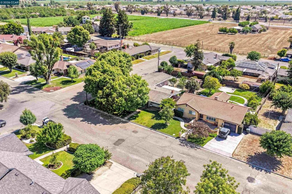 700 Real Ave Newman, CA 95360
