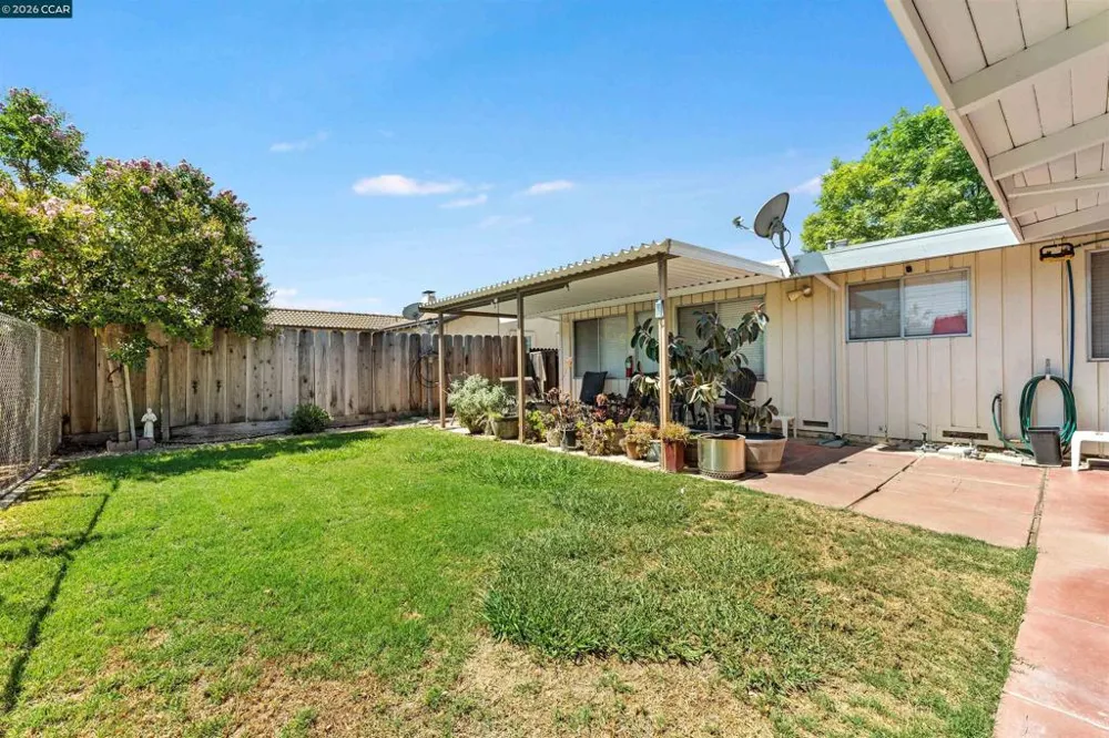 700 Real Ave Newman, CA 95360