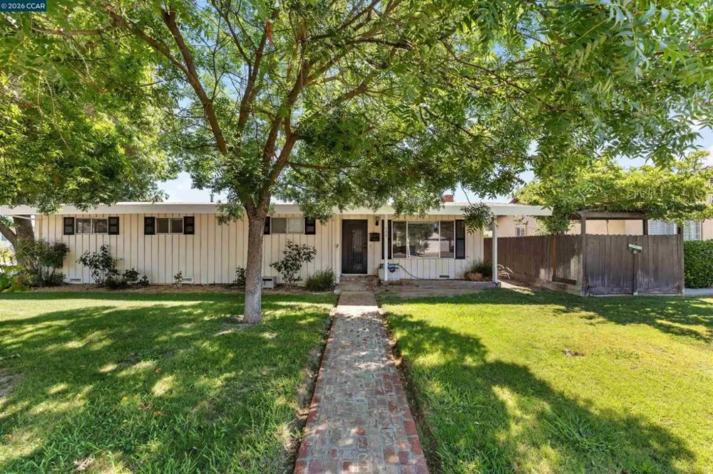 700 Real Ave Newman, CA 95360