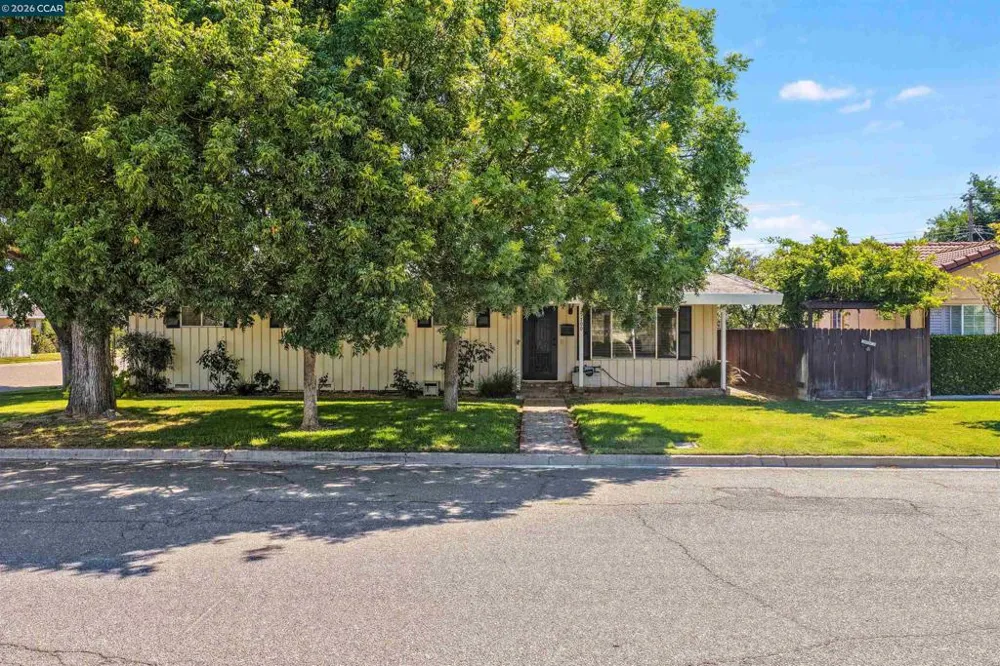 700 Real Ave Newman, CA 95360