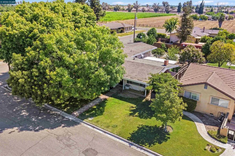 700 Real Ave Newman, CA 95360