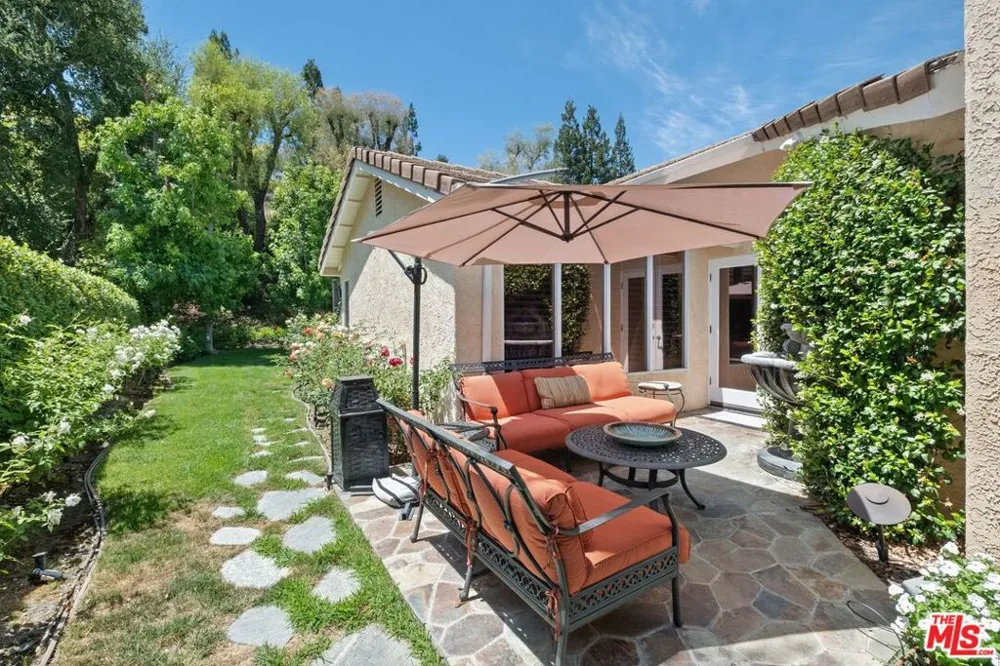 2663 Country Lane Westlake Village, CA 91361