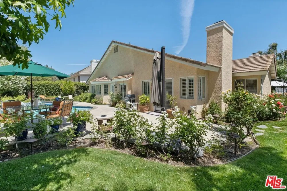 2663 Country Lane Westlake Village, CA 91361