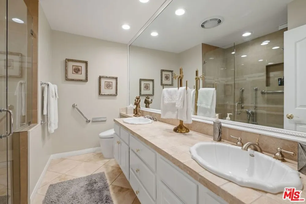 2663 Country Lane Westlake Village, CA 91361