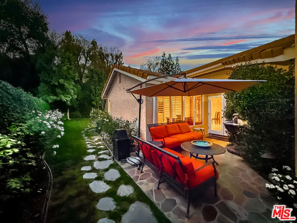 2663 Country Lane Westlake Village, CA 91361