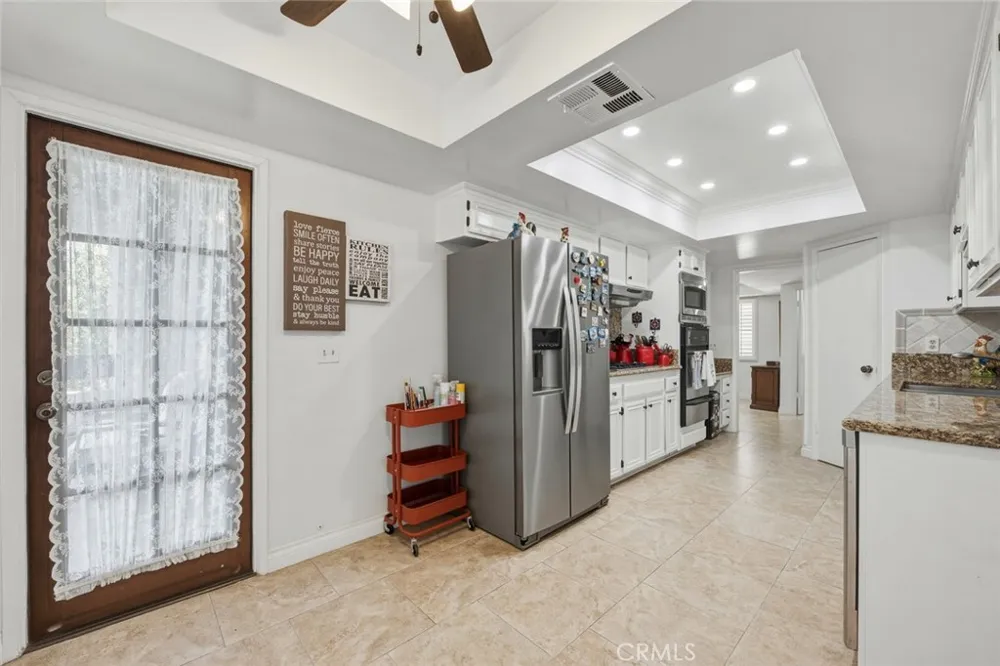 640 S Lake #203 Pasadena, CA 91106