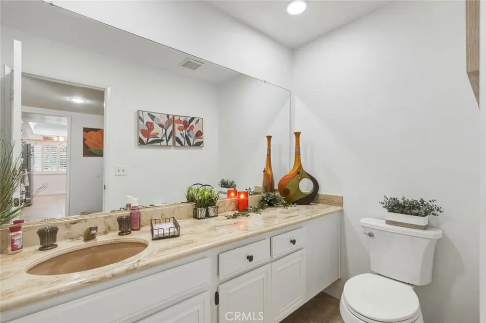 640 S Lake #203 Pasadena, CA 91106
