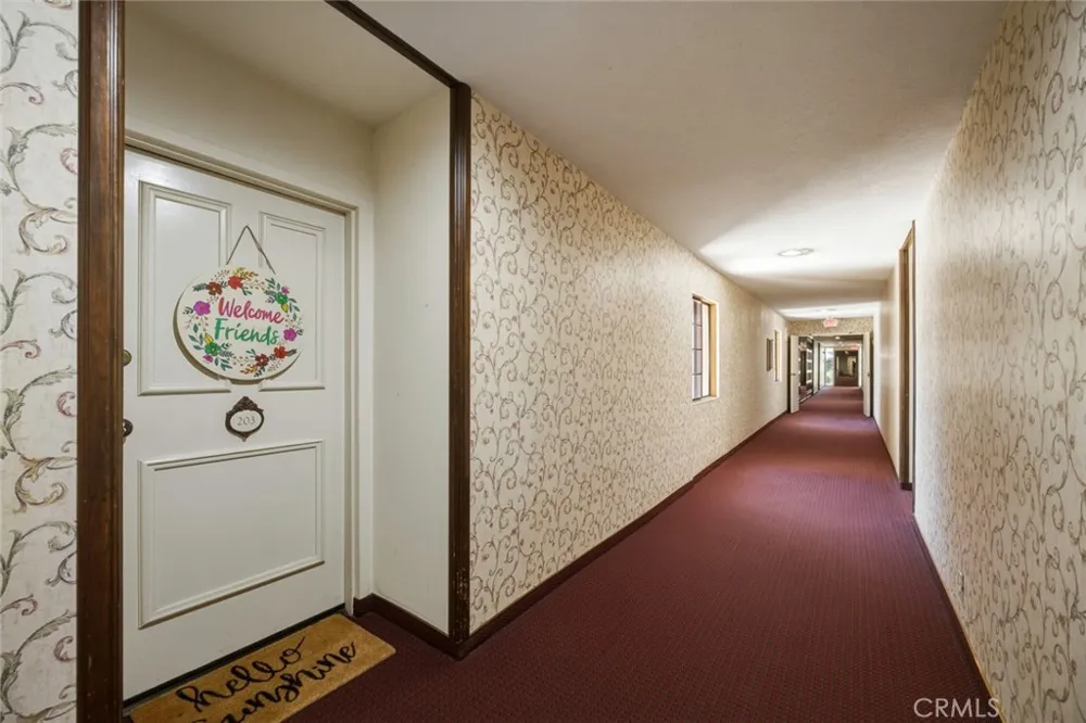 640 S Lake #203 Pasadena, CA 91106