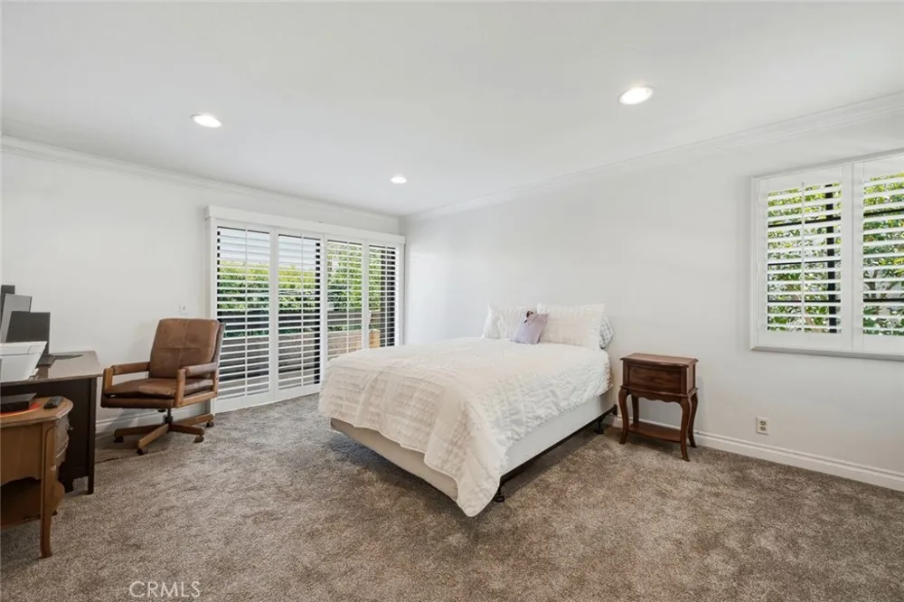640 S Lake #203 Pasadena, CA 91106