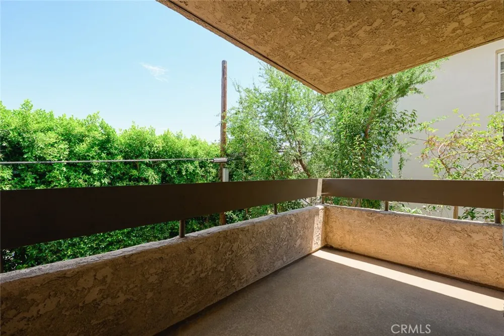 640 S Lake #203 Pasadena, CA 91106