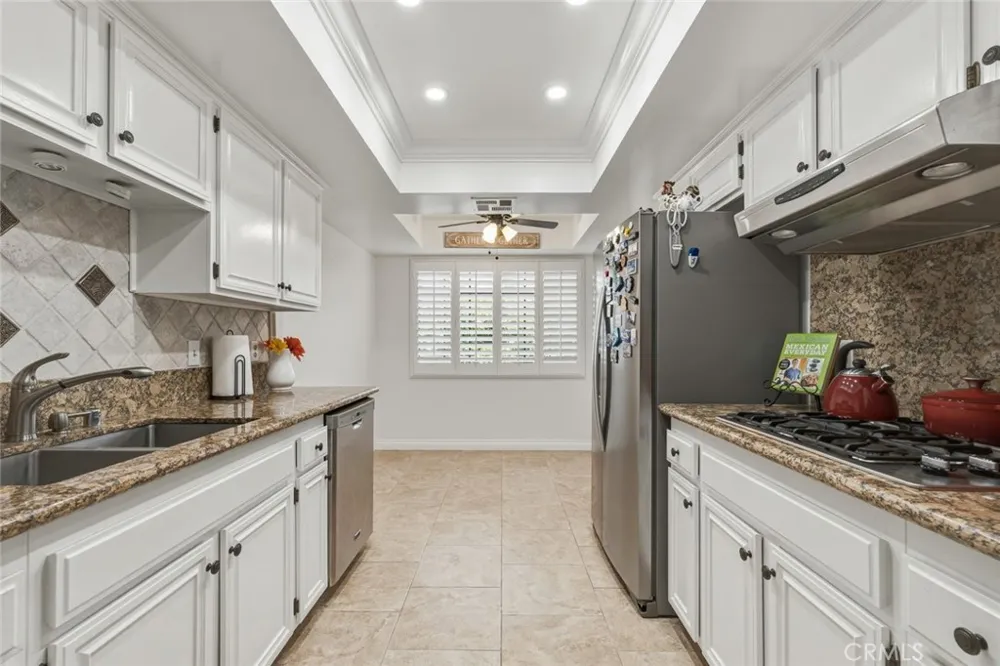 640 S Lake #203 Pasadena, CA 91106