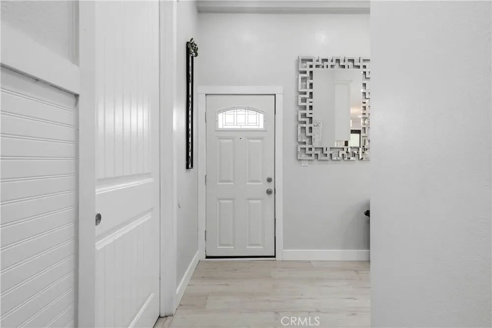 13225 Mountain Pinon Hills, CA 92372