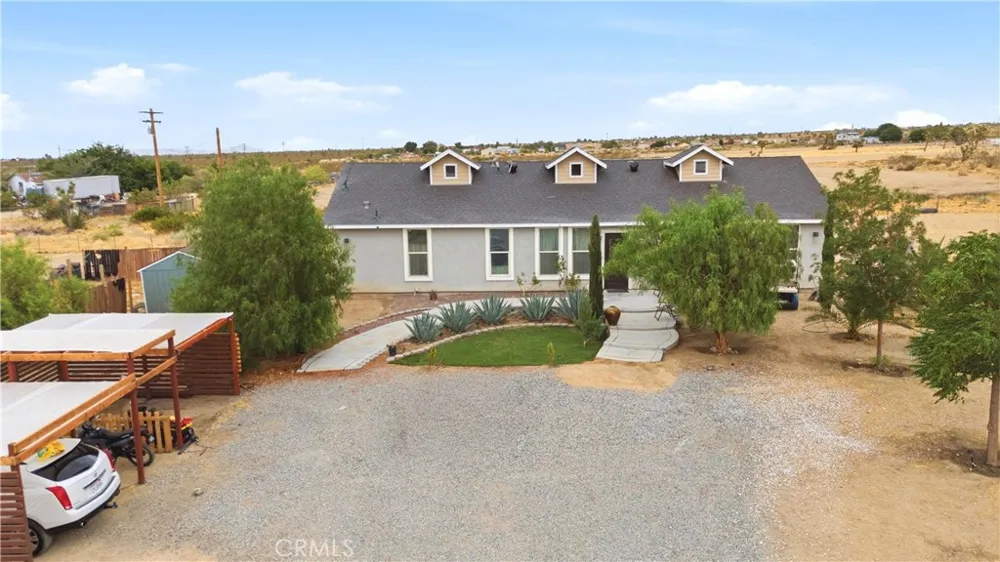 13225 Mountain Pinon Hills, CA 92372