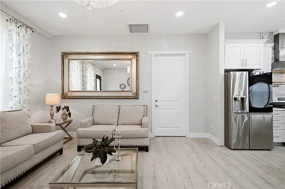 13225 Mountain Pinon Hills, CA 92372