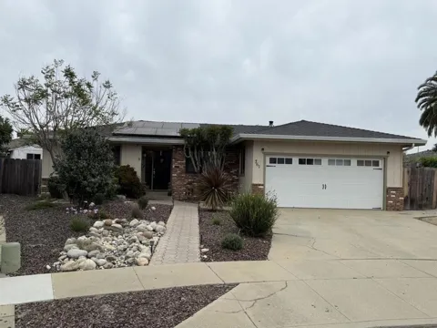 761 Atherton Circle