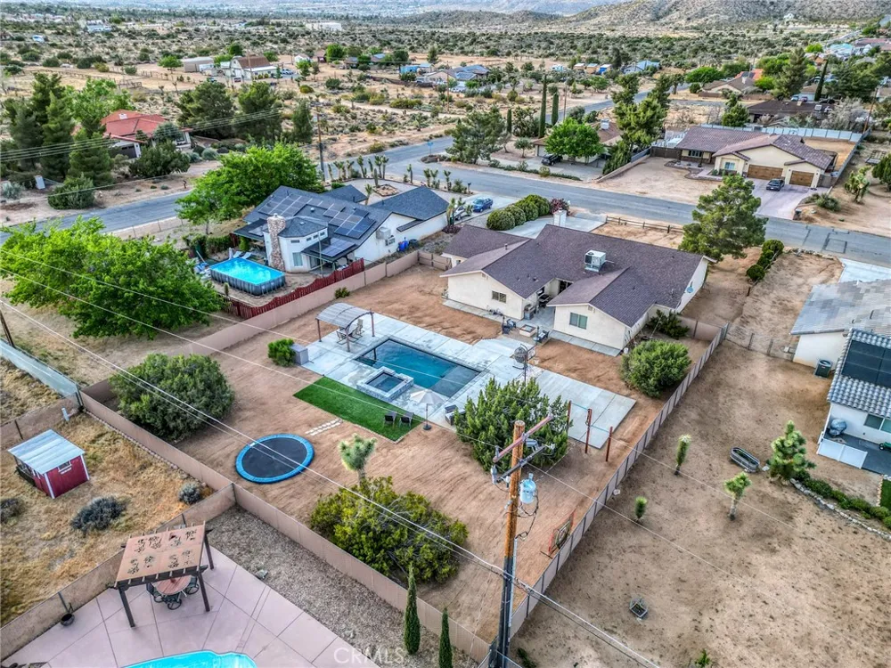 57731 San Tropeze Yucca Valley, CA 92284