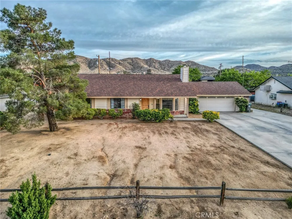 57731 San Tropeze Yucca Valley, CA 92284
