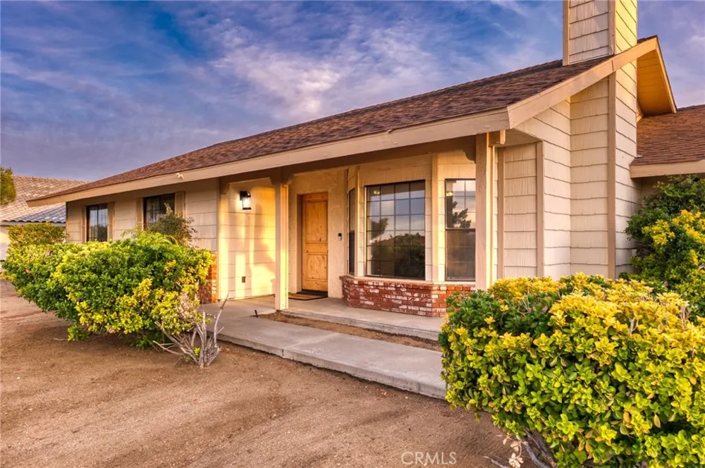 57731 San Tropeze Yucca Valley, CA 92284