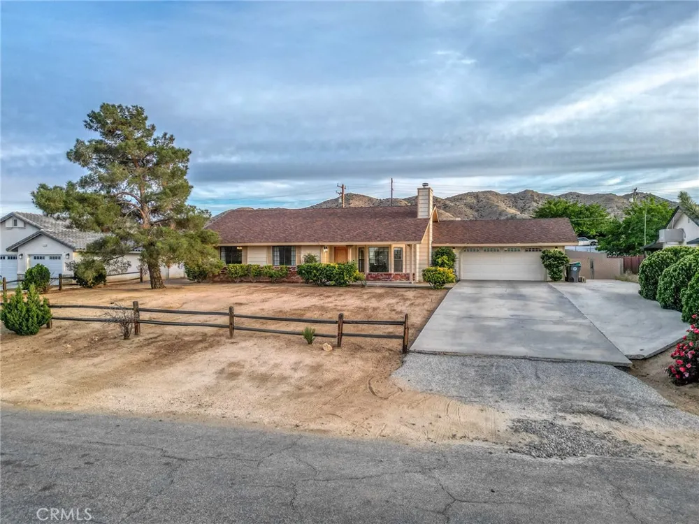 57731 San Tropeze Yucca Valley, CA 92284