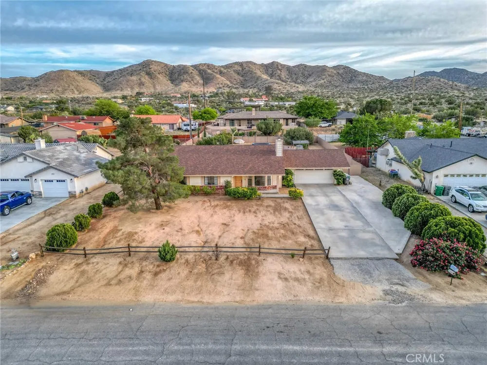 57731 San Tropeze Yucca Valley, CA 92284