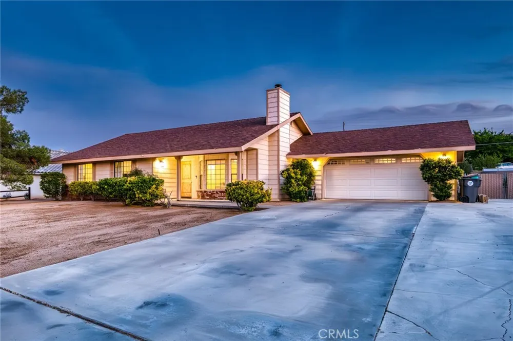 57731 San Tropeze Yucca Valley, CA 92284