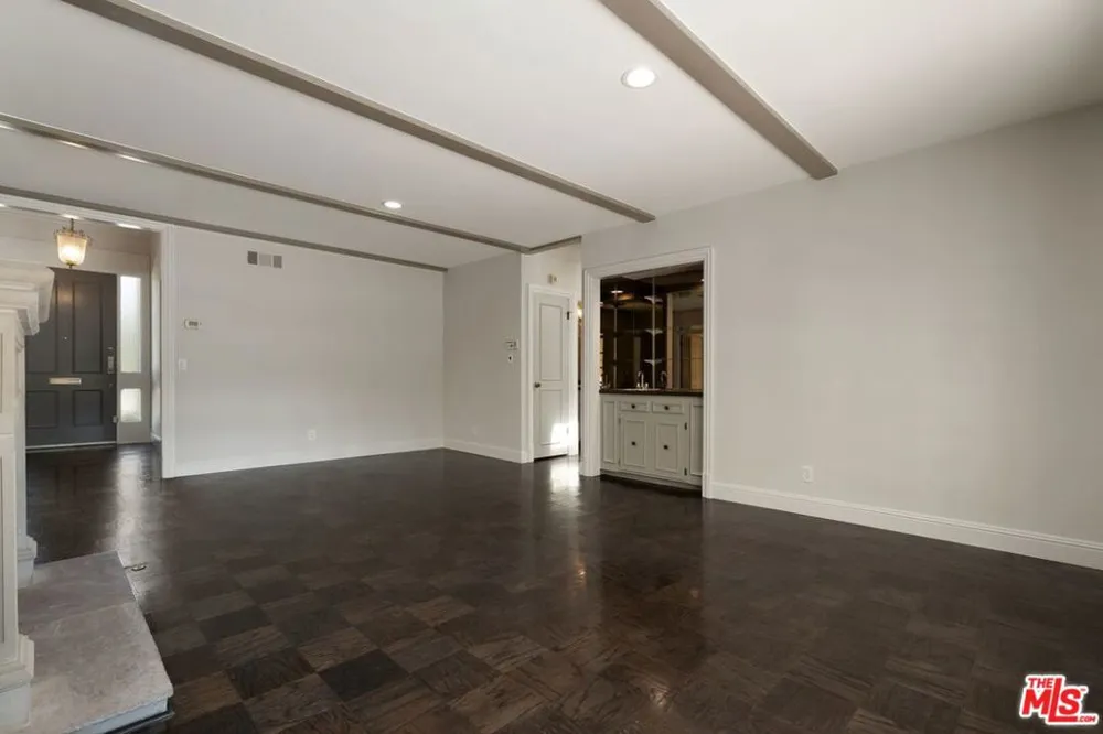 519 Rexford Drive Beverly Hills, CA 90210