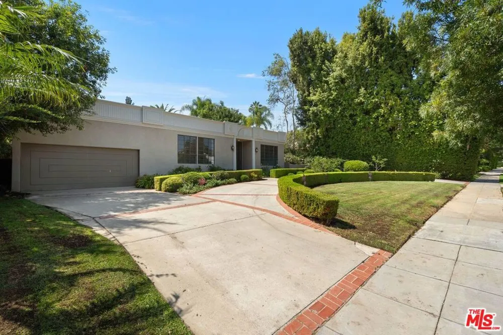 519 Rexford Drive Beverly Hills, CA 90210