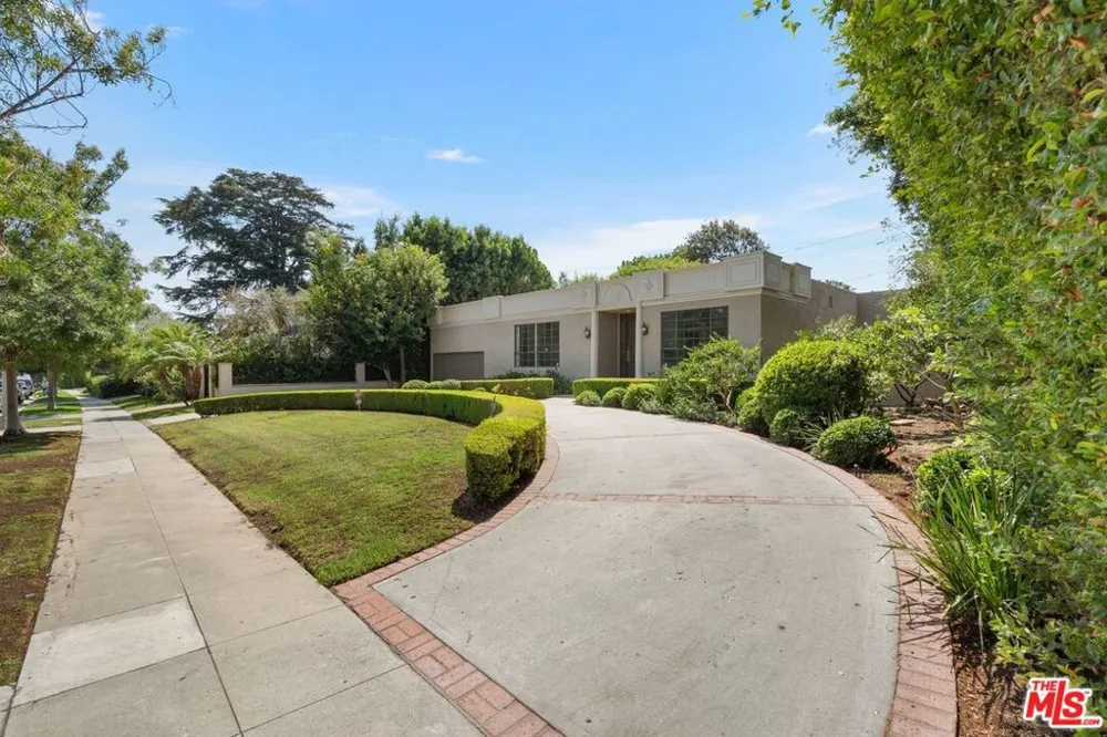 519 Rexford Drive Beverly Hills, CA 90210