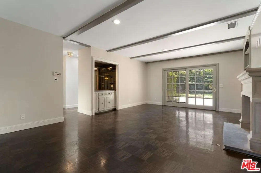 519 Rexford Drive Beverly Hills, CA 90210